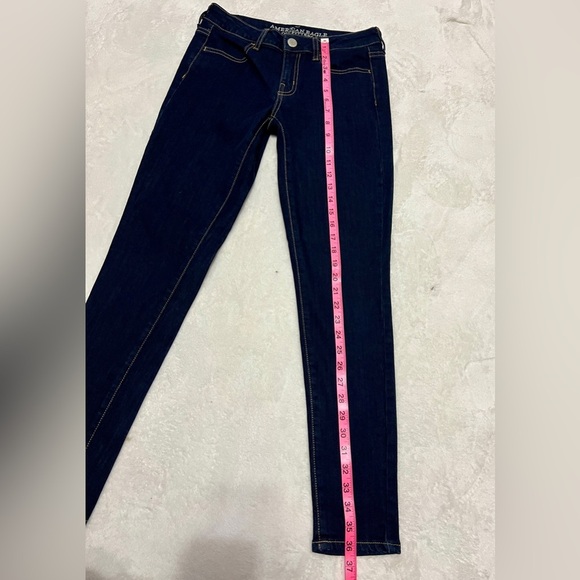 American Eagle Dark Wash Classic Jeggings - Size 4 - Picture 10 of 11